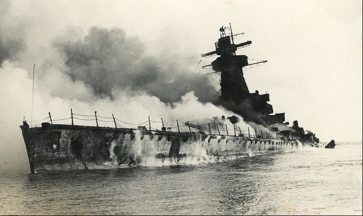 El Graf Spee al momento de su hundimiento, en diciembre de 1939. Foto: Archivo