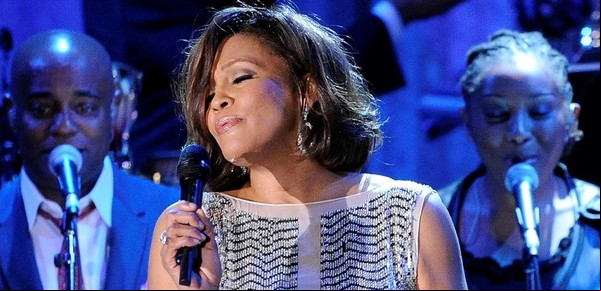 Subastan una grabación inédita de Whitney Houston con video NFT en Miami