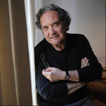 Ricardo Piglia propone volver a una literatura que es siempre nueva