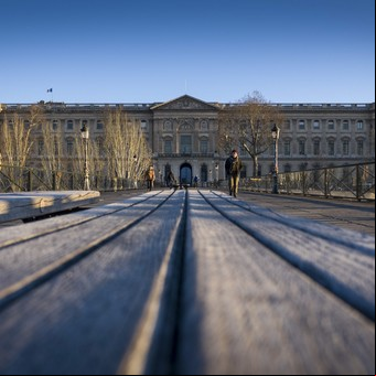 Tres artistas de Lanús expondrán sus obras en el Louvre