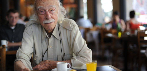 El ambiente del espectáculo despide con gran afecto a Max Berliner