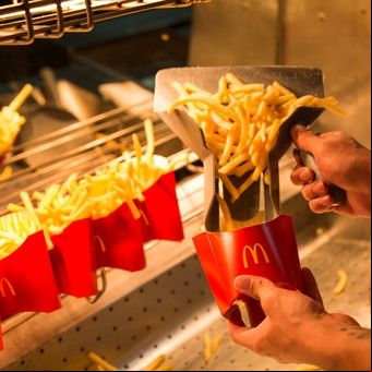 El chef de McDonald's revela la receta para hacer las papas fritas más famosas