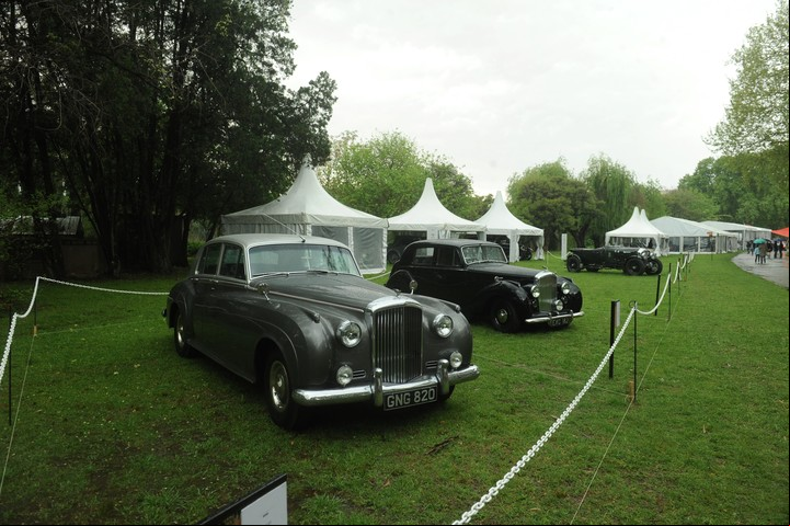 Autoclásica es reconocida por la calidad, variedad y estado de conservación de los vehículos expuestos. En 2019 se celbraron los 100 años de la inglesa Bentley.