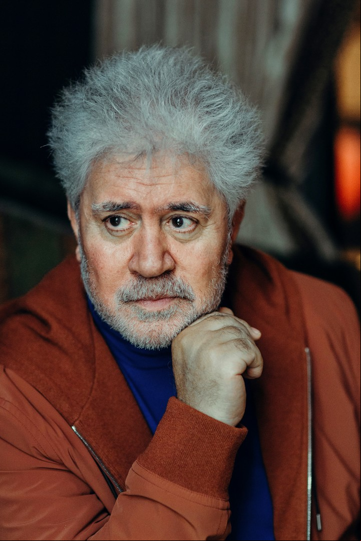 Pedro Almodóvar inaugurará el Festival de Venecia con su película "Madres paralelas".