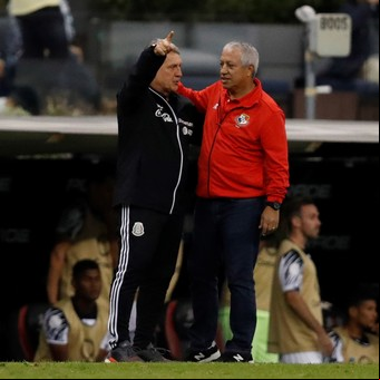 México venció a Panamá y el Tata Martino se quedó con el duelo de técnicos argentinos
