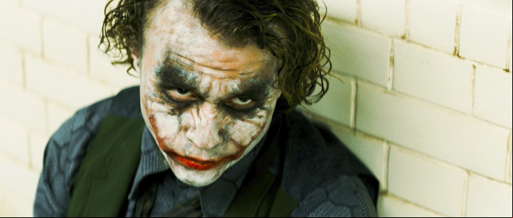 Christopher Nolan: las más exitosas películas del director de Batman. El director logra un Joker inolvidable de Heath Ledger, gran actor que moriría muy poco después. Fue en Batman: el caballero de la noche de 2008./ Warner Bros.