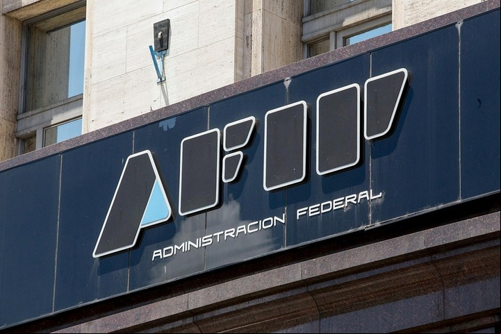 Los monotributistas de todas las categorías registrados en la AFIP deben emitir una factura electrónica. Foto: Archivo