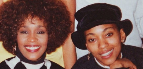 La mejor amiga de Whitney Houston reveló el secreto: "Fuimos pareja"