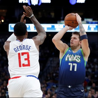 Luka Doncic, el esloveno que desafía con sus números a las grandes leyendas de la NBA