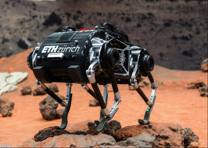 SpaceBok. El robot cuadrúpedo que es capaz de saltar hasta dos metros de alto.