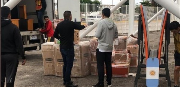 Dorados de Sinaloa, en ruinas: le embargaron la cancha y hasta un regalo que Ronaldinho le hizo a Maradona