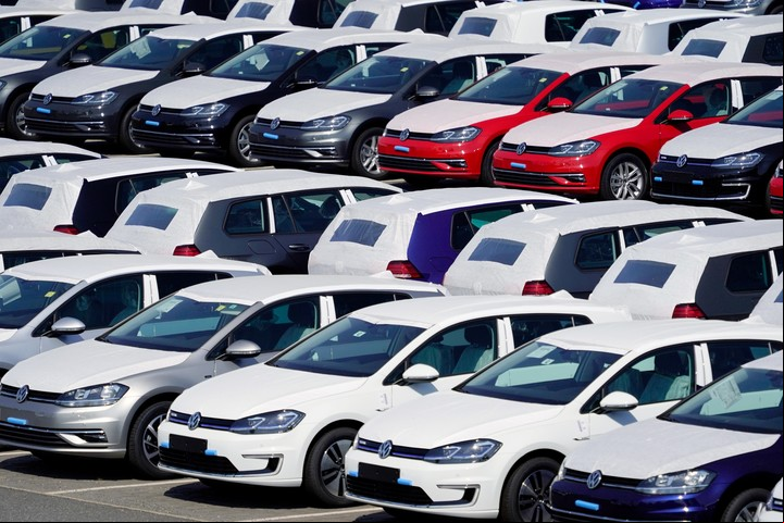 Hay ciertos requisitos para los extranjeros que quieran alquilar un auto en Estados Unidos Foto EFE.