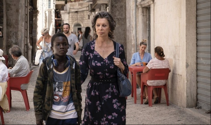 Escena de "La vida por delante", con Sophia Loren.
