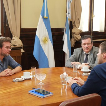 Tres ministros, ante los nuevos desafíos que enfrenta la Cultura