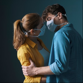 Coronavirus y citas amorosas: encuentros suspendidos y nada de besos y abrazos
