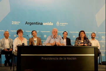 Coronavirus en Argentina: quiénes integran el comité de expertos que asesora a Alberto Fernández