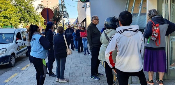 Coronavirus en Argentina: una pieza K que no se adaptó al manual de Alberto Fernández y encadenó tropiezos y conflictos
