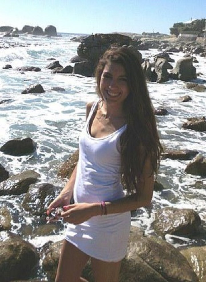 "Todo el mundo dice que quiere estar atrapado en una isla tropical, hasta que tú estás  realmente atrapado", dijo Olivia. "Solo suena bien porque sabés que puedes irte" (Facebook).