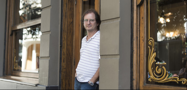 Como en terapia: Martín Kohan se anima con un libro en el que cuenta hasta lo que le da vergüenza