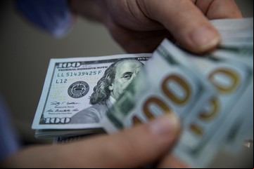 Bonos argentinos: los 5 que eligen los expertos ahora para ganar en dólares y cómo invertir