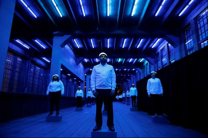 Los integrantes de The Mile-Long Opera, una obra coral en gran escala en High Line que produjo Elizabeth Diller (Caitlin Ochs/The New York Times).