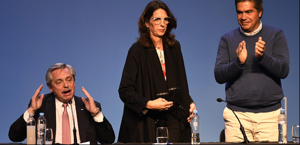 María Eugenia Bielsa sobre las tomas: "Son ilegales y el Gobierno no las avala"
