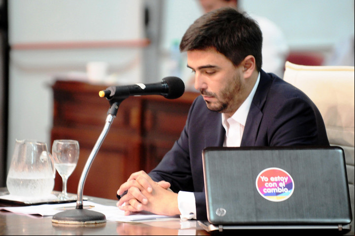 Ezequiel Galli, intendente de Olavarría, uno de los que evalúan romper con IOMA. Foto Fabián Gastiarena, archivo