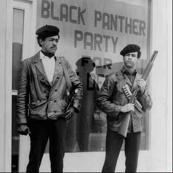 De las Panteras Negras a los pañuelos verdes: la ropa en código de protesta