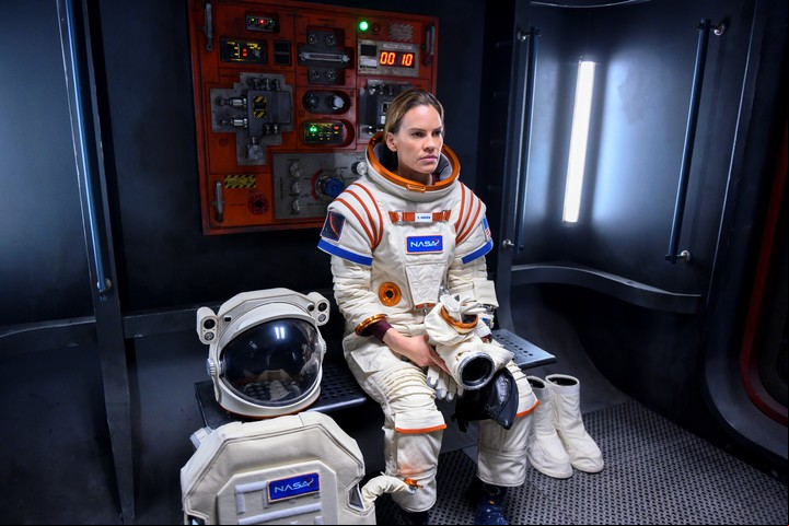 Hilary Swank protagoniza "Away", drama espacial de Netflix.