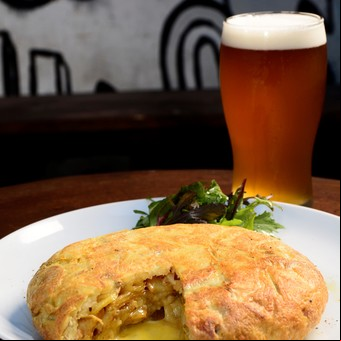 Tortilla de papa y cebolla