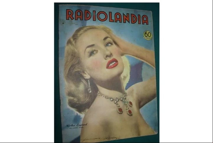 Mitha en la tapa de "Radiolandia", en su época de estrella de cine.
