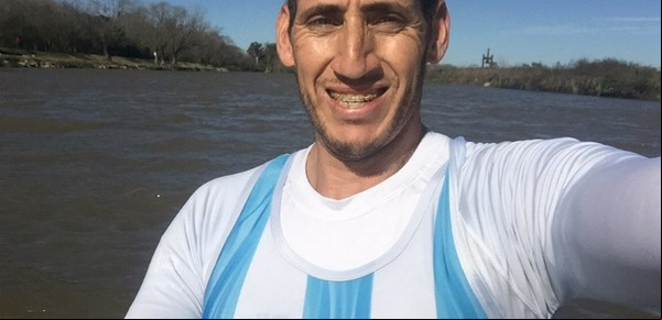 El remero imputado por romper la cuarentena tuiteó contra Alberto Fernández: "Quiero verte tras las rejas"