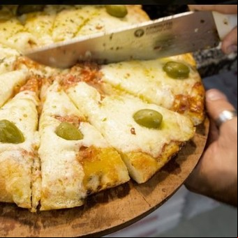 Cómo debe pronunciarse la palabra "pizza": la RAE resuelve una duda de muchos años