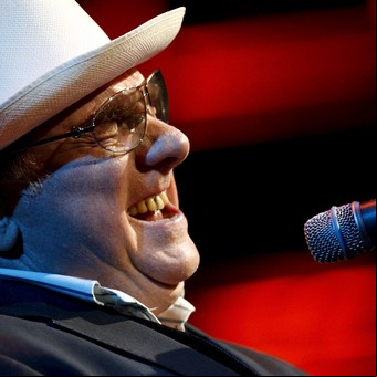 Van Morrison llama a los músicos a rebelarse contra las restricciones de público en los conciertos