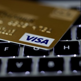 Truco anti fraudes: cómo saber al instante si alguien está usando tus tarjetas