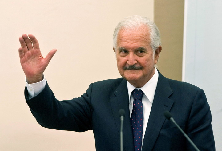 El escritor mexicano Carlos Fuentes (1928-2012).