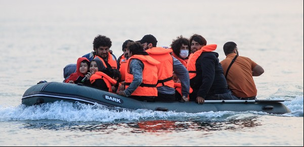 El Reino Unido quiere cambiar la "ley del mar" en una de la aguas más peligrosas del planeta