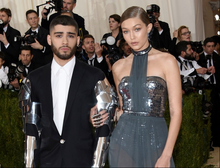 Zayn Malik junto a su ex pareja Gigi Hadid, con quien tiene una hija en común.