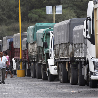 Dólares: los productores retienen sus granos y se complica el plan del Gobierno para reforzar las reservas del Banco Central