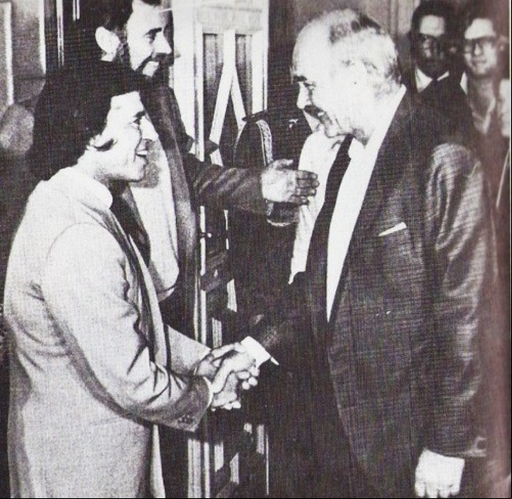 Carlos Menem y Sean Connery, cuando el escocés vino a filmar "Highlander 2". Foto libro "Babilonia Gaucha".