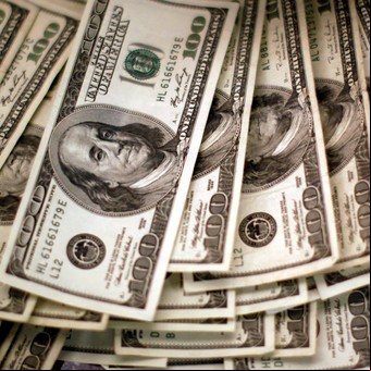 El dólar blue cayó a $ 149 y está a tres pesos del contado con liqui