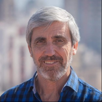 Ex soldado de Malvinas y candidato al Nobel de la Paz: "Cuando vi las tumbas sin identificar sentí que tenía que hacer algo"