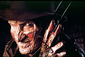 Robert Englund cuenta cómo creó a Freddy Krueger y dice que estar bajo tanto maquillaje fue liberador