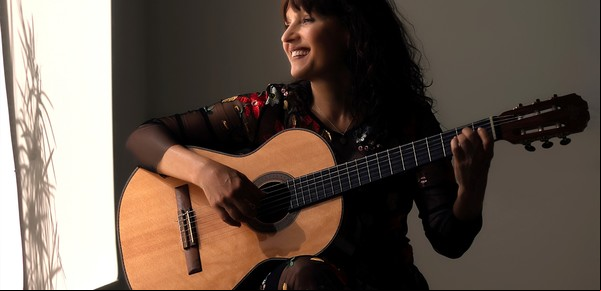 Lorena Astudillo: Búsqueda interior y renacimiento