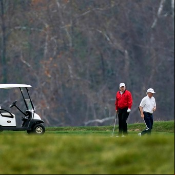 Donald Trump hizo una fugaz aparición en su última cumbre del G20 y se fue a jugar al golf