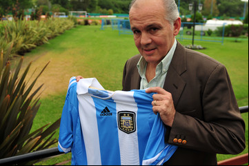 La era de Alejandro Sabella en la Selección: la cita a Manuel Belgrano, el temblor con Lionel Messi que duró poco y un final prematuro
