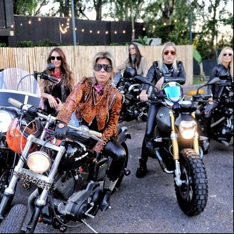 Mujeres al mando: una comunidad de motoqueras empoderadas