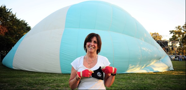 La maestra jardinera que vuela en globo y bate récords mundiales