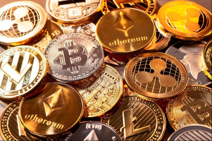 Las monedas digitales más populares para recibir cobros del exterior son DAI, USDT, USDC y BUSD. Foto: Archivo.