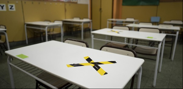 El Gobierno tiene que asistir a más de 1,8 millón de alumnos que tuvieron problemas para estudiar en pandemia